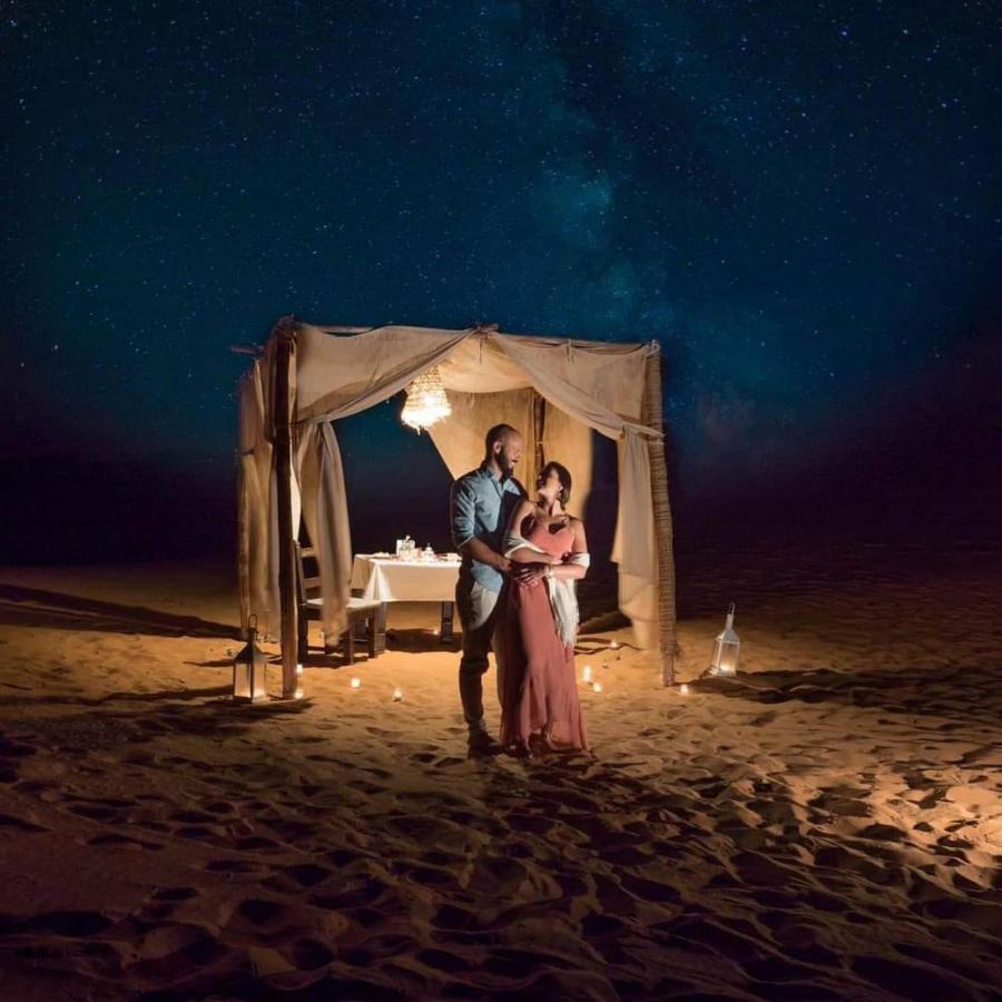 Family Luxury Glamping Hotel Merzouga Ngoại thất bức ảnh